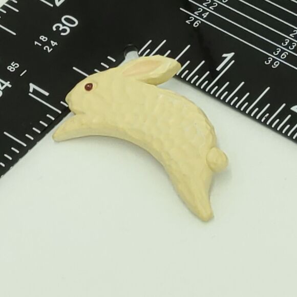 Vintage Hallmark Easter Bunny Hopping Pin Brooch Tack Rabbit Jumping White - Picture 9 of 9